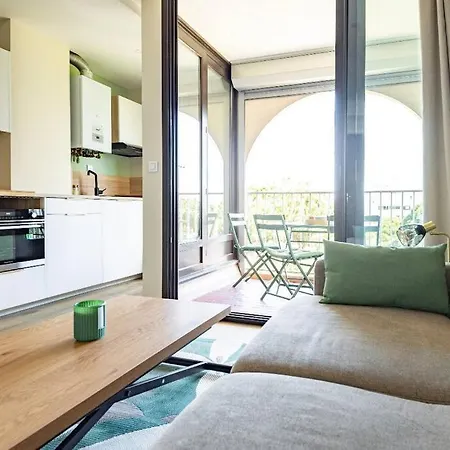 Sejour De Reve A Motte T2 Entierement Neuf, Clim, Wifi, Parking Prive