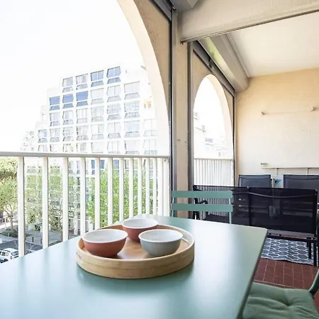 Apartment Sejour De Reve A Motte T2 Entierement Neuf, Clim, Wifi, Parking Prive *